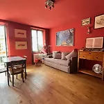 Oriental Coast Varenna 아파트 페를레도